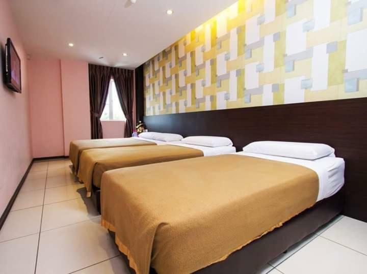 Remember Hotel Bukit Gambir Экстерьер фото
